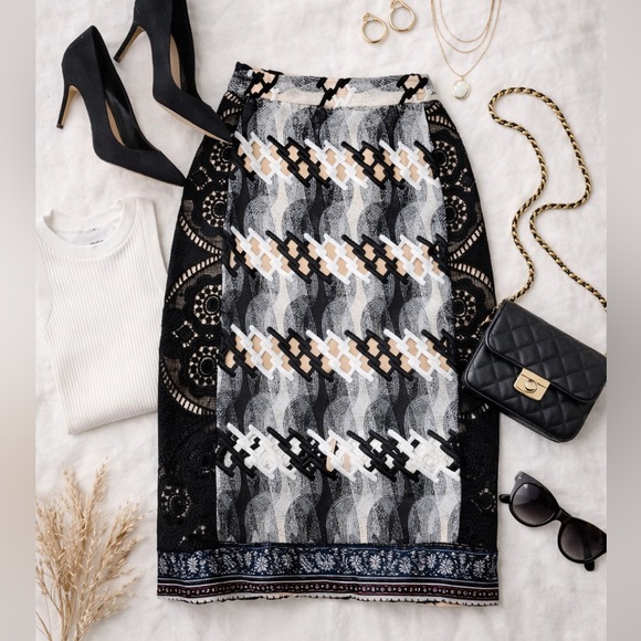 NWOT Endless Rose Lace Chevron Midi Skirt Black Cream Nude Anthropologie Size 6 - Picture 3 of 7
